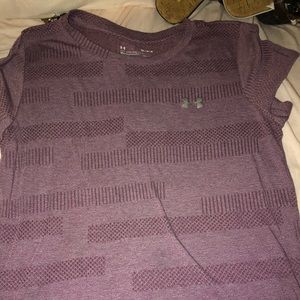 Under armour t shirt